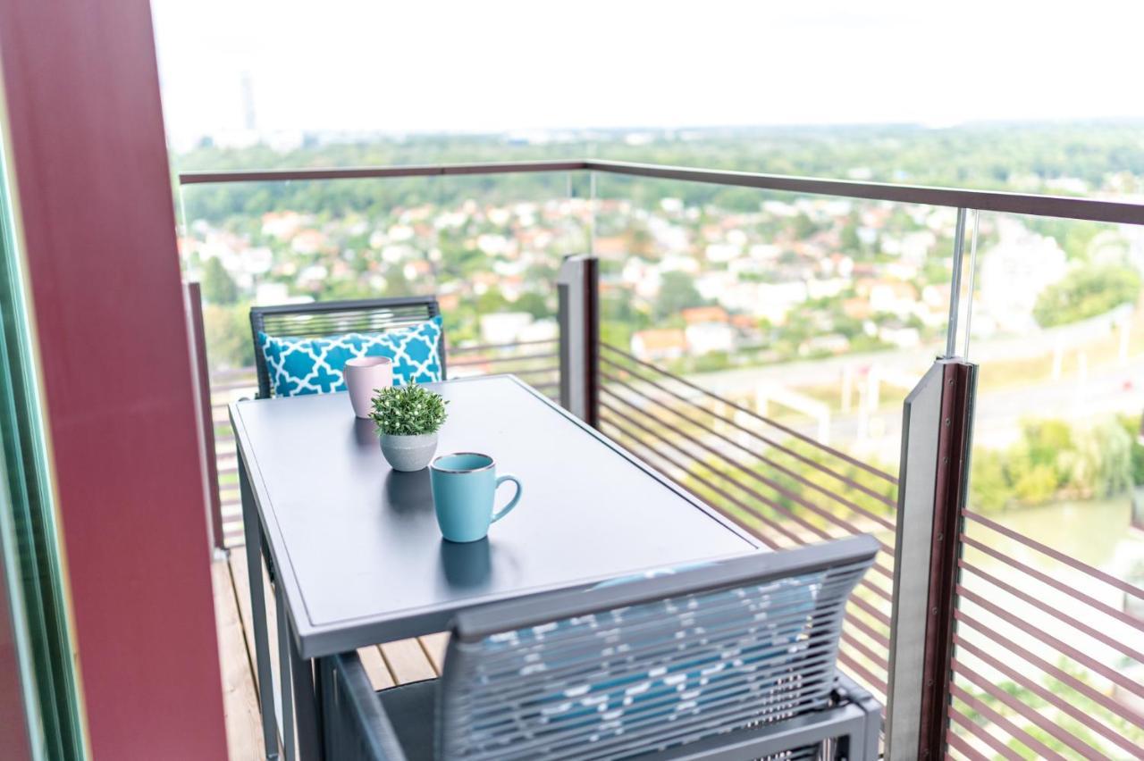 Apartment Over The Roofs Of เวียนนา ภายนอก รูปภาพ